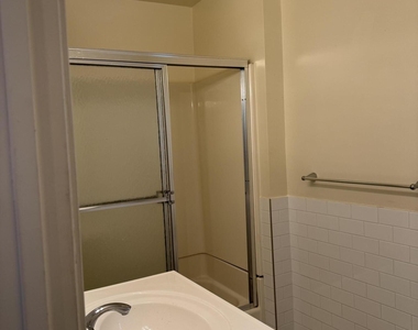 109 Second Avenue - Photo Thumbnail 13