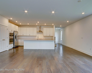 101 Pilot Street - Photo Thumbnail 27