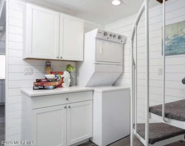 170 1st Avenue - Photo Thumbnail 7