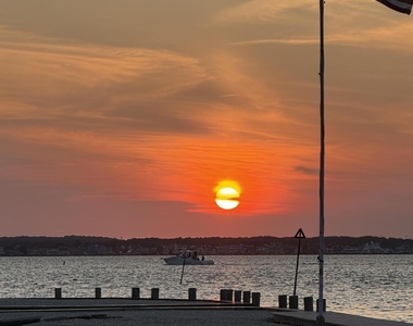 34 Harborside Drive E - Photo Thumbnail 5