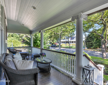 207 Monmouth Avenue - Photo Thumbnail 4