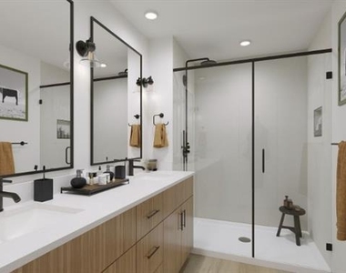9801 Plainfield Drive - Photo Thumbnail 10