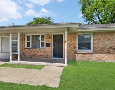 2539 Hillsboro Avenue - Photo Thumbnail 1