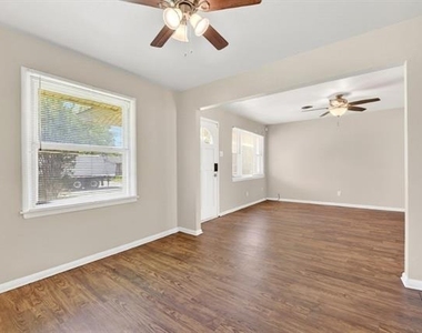 2539 Hillsboro Avenue - Photo Thumbnail 11
