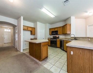 9924 Wild Ginger Drive - Photo Thumbnail 13