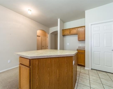 9924 Wild Ginger Drive - Photo Thumbnail 15