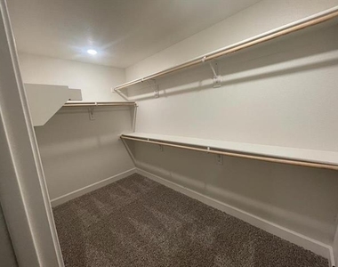 312 Lone Wolf Trail - Photo Thumbnail 26