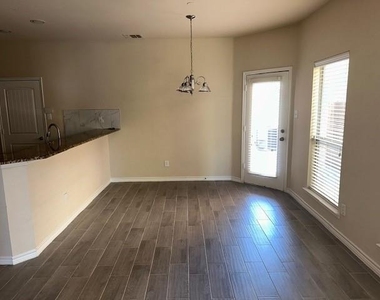 5813 Rancho Lane - Photo Thumbnail 7