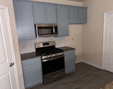 5813 Rancho Lane - Photo Thumbnail 8