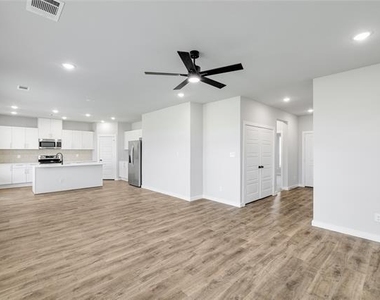 7036 Guilford Court - Photo Thumbnail 3