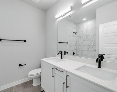 7036 Guilford Court - Photo Thumbnail 18