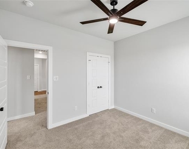 7036 Guilford Court - Photo Thumbnail 22