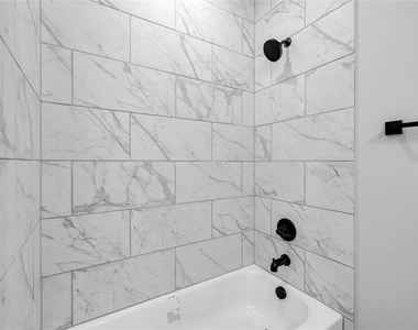 7036 Guilford Court - Photo Thumbnail 19
