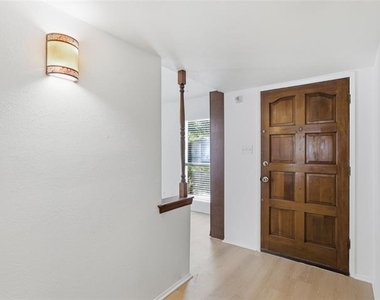3053 Villa Sur Trail - Photo Thumbnail 4