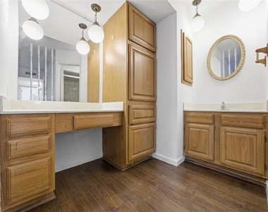 3053 Villa Sur Trail - Photo Thumbnail 21