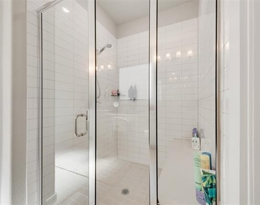 211 Coyote Creek Drive - Photo Thumbnail 21