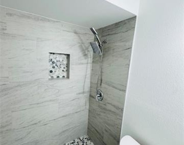 6442 Latta Street - Photo Thumbnail 7