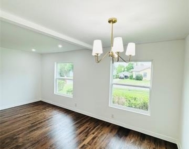6442 Latta Street - Photo Thumbnail 2