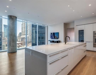 1747 Leonard Street - Photo Thumbnail 8