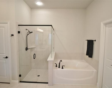 217 Resting Place Road - Photo Thumbnail 16