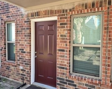 7800 Irish Drive - Photo Thumbnail 5