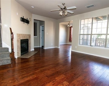 2557 Jacobson Drive - Photo Thumbnail 6