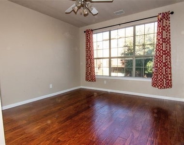2557 Jacobson Drive - Photo Thumbnail 8