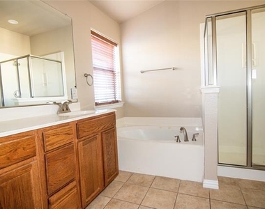 2557 Jacobson Drive - Photo Thumbnail 17