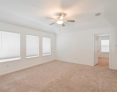 5341 Archway Drive - Photo Thumbnail 27