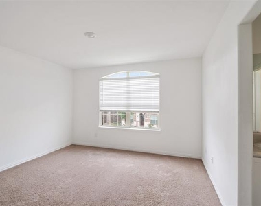 5341 Archway Drive - Photo Thumbnail 22