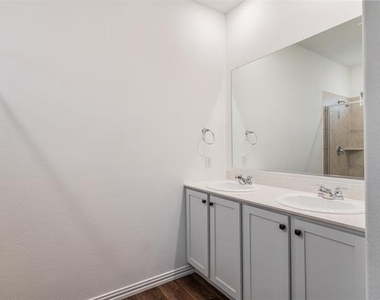 5341 Archway Drive - Photo Thumbnail 19