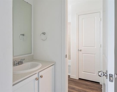 5341 Archway Drive - Photo Thumbnail 23