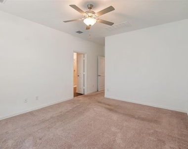 5341 Archway Drive - Photo Thumbnail 18