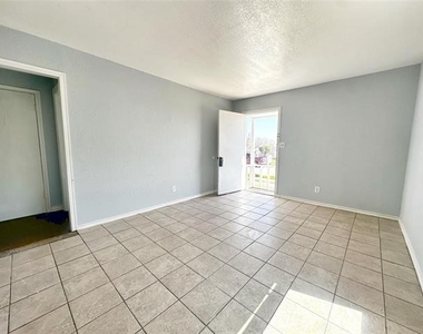 2125 Grayson Avenue - Photo Thumbnail 3
