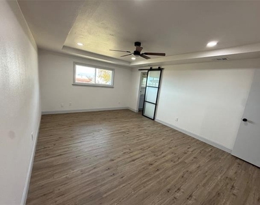 6 Northridge Lane - Photo Thumbnail 33