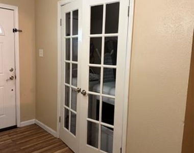5425 Slay Drive - Photo Thumbnail 1