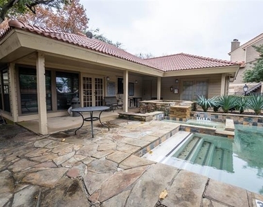 5200 Martel Avenue - Photo Thumbnail 14