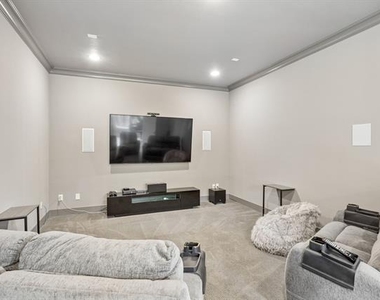 12108 Fieldwood Lane - Photo Thumbnail 13