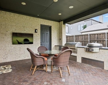 12108 Fieldwood Lane - Photo Thumbnail 36