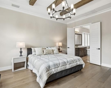 12108 Fieldwood Lane - Photo Thumbnail 16
