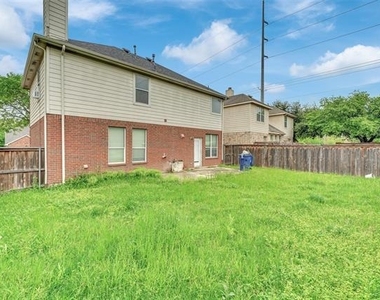 1970 Garrison Way - Photo Thumbnail 29