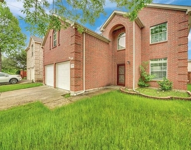 1970 Garrison Way - Photo Thumbnail 2