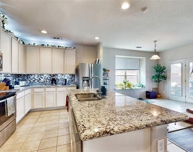3716 Harbour Mist Trail - Photo Thumbnail 6