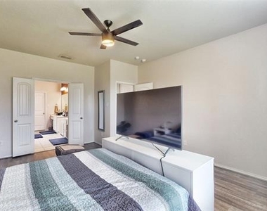 3716 Harbour Mist Trail - Photo Thumbnail 14