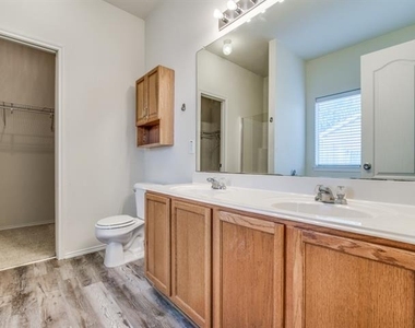 320 Cookston Lane - Photo Thumbnail 5