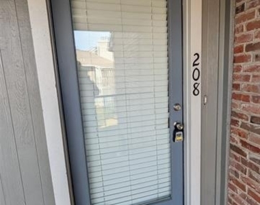 2728 Copper Creek Drive - Photo Thumbnail 1