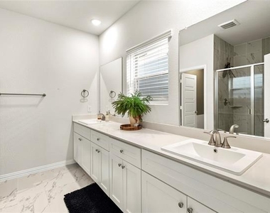 7557 Sheboygan Avenue - Photo Thumbnail 17