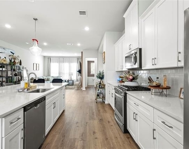 7557 Sheboygan Avenue - Photo Thumbnail 8