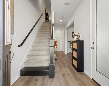 7557 Sheboygan Avenue - Photo Thumbnail 3