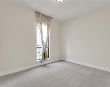 1602 Meg Drive - Photo Thumbnail 29
